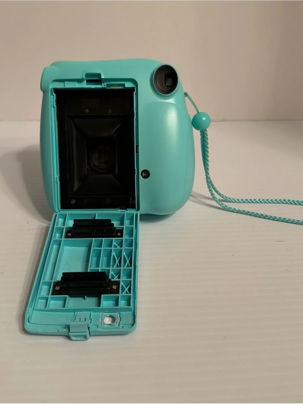 Fujifilm Instax Mini 7+ Fuji Instant Film Camera SEAFOAM